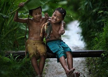 Gambar Artikel Bahagia Menurut Aristoteles