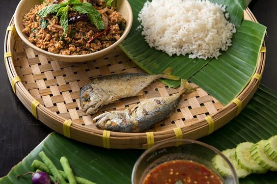 Gambar Makanan dan Orang Jawa