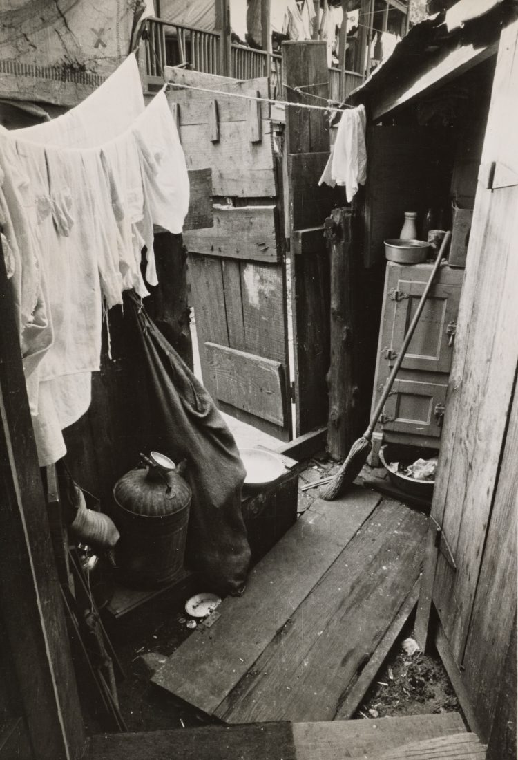 Suaka Rasa dan Derita