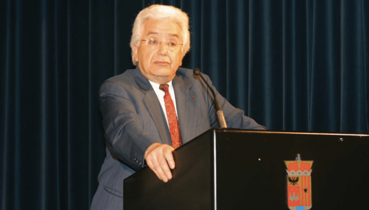 Pemikiran Muhammed Arkoun Tentang Dekonstruksi “Kritik Nalar Islam”