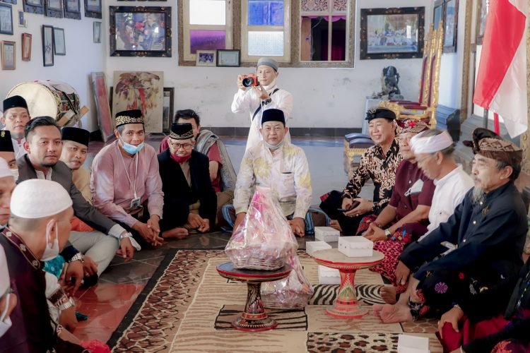 Panitia Hari Besar Islam: Representasi Toleransi Keumatan dalam