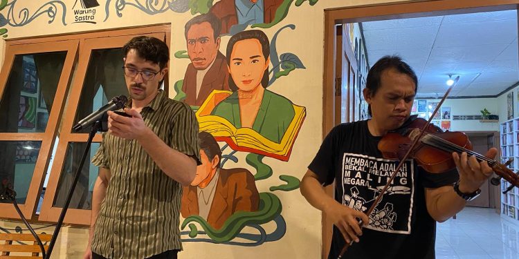 Puasa Puisi: Perayaan Sastra Lintas Bahasa