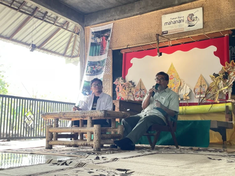 Siasat Bersama Wong Cilik dan Upaya Menginsafi Diri: Sebuah Perjamuan dengan Sindhunata