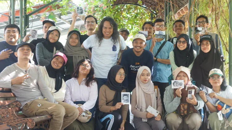 “Ngulandara”: Menyusuri Kali Code, Mengeja Sastrawan yang Nyaris Dilupakan Sejarah